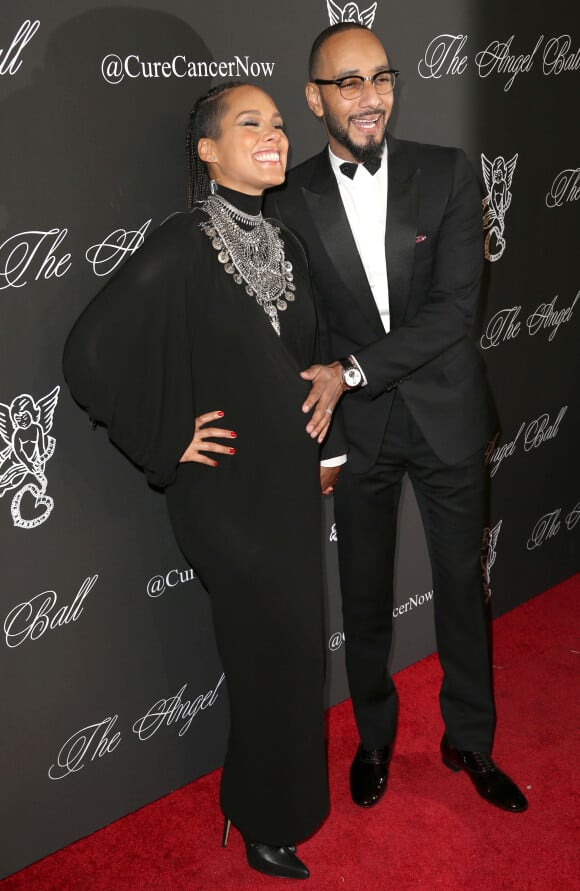 Alicia Keys (enceinte) et son mari Swiss Beat à la soirée "Angel Ball 2014" à New York, le 20 octobre 2014.