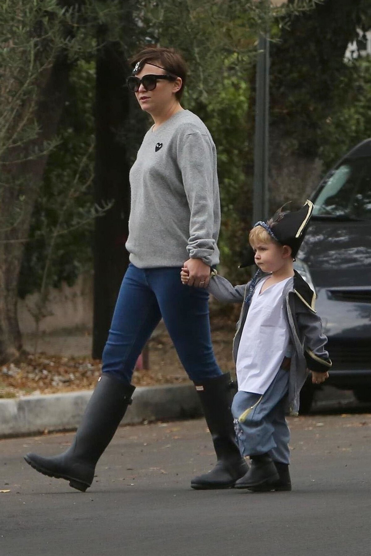 Ginnifer Goodwin Oliver Finlay Dallas