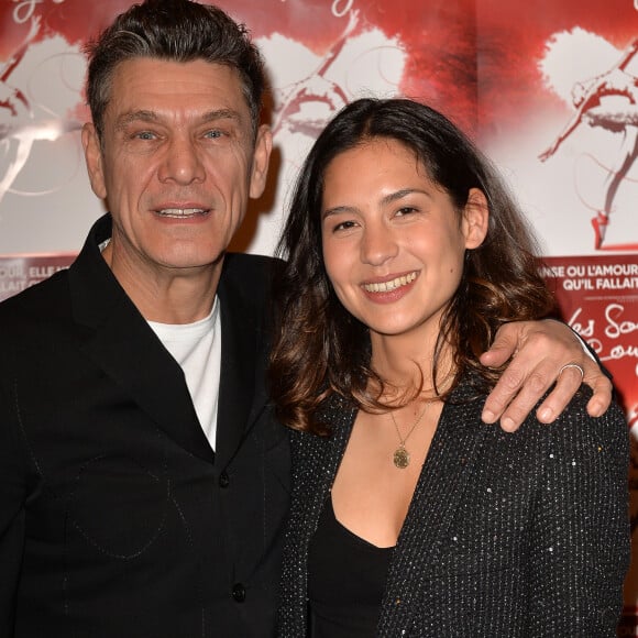 Marc Lavoine et sa compagne Line Papin au photocall de la générale de presse du spectacle musicale "Les Souliers Rouges" aux Folies Bergères à Paris, France, le 4 février 2020. © Veeren/Bestimage