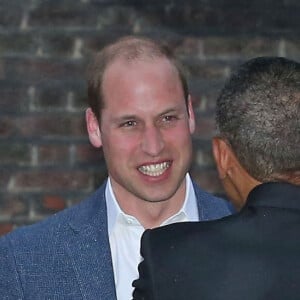 Le prince Harry, Barack Obama et sa femme Michelle Obama, Le prince William, duc de Cambridge et sa femme Kate Middleton, duchesse de Cambrige - Le prince William et Kate Middleton reçoivent Barack Obama et sa femme pour un dîner privé dans leur résidence de Kensington à Londres le 22 Avril 2016.