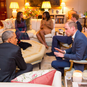 The Duke of Cambridge talks to the President of the United States Barack Obama (front left), with the Duchess of Cambridge, First Lady Michelle Obama (back left) and Prince Harry (back right), in the Drawing Room of Apartment 1A Kensington Palace, London, prior to a private dinner hosted by the Duke and Duchess in their official residence at the palace. London, UK, Friday April 22, 2016. Photo by Dominic Lipinski/PA Wire/ABACAPRESS.COM 