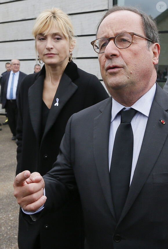 François Hollande et sa compagne Julie Gayet - Claude Chirac, son mari Frédéric Salat-Baroux et son fils Martin Rey-Chirac se sont rendus au musée du président Jacques Chirac de Sarran en Corrèze le 5 octobre 2019. © Patrick Bernard/Bestimage