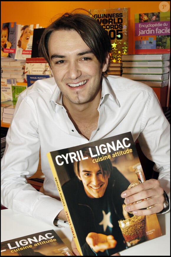 Cyril Lignac à la 25e édition du salon du livre à Paris, le 20 mars 2005