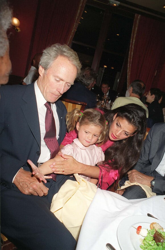 Clint Eastwood et Dina Ruiz. 03/09/2000 -