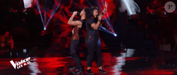 Ludysao et Nathan lors de l'épreuve des K.O dans "The Voice 2020" - Talents de Pascal Obispo. Émission du samedi 25 avril 2020, TF1