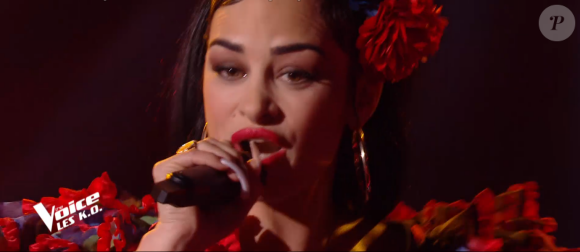 Nessa lors de l'épreuve des K.O dans "The Voice 2020" - Talent de Pascal Obispo. Émission du samedi 25 avril 2020, TF1