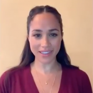 Meghan Markle en appel vidéo avec une cliente de l'association Smart Works. Avril 2020.