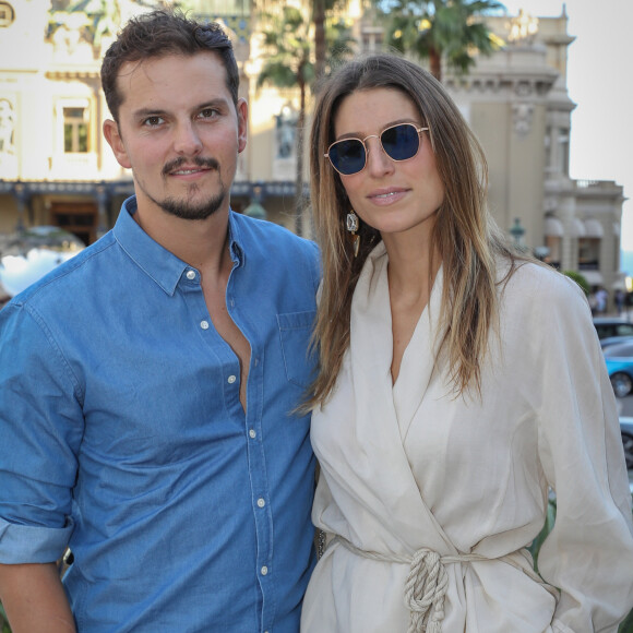 Juan Arbelaez et sa fiancée Laury Thilleman - Personnalités sur la place du Casino de Monte-Carlo dans le cadre de la seconde édition des Influencer Awards à Monaco, le 5 octobre 2019. © Olivier Huitel / Pool Monaco / Bestimage