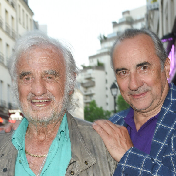 Jean-Paul Belmondo et Antoine Duléry lors de la générale de la pièce de théâtre "La Tête Dans Les Etoiles" au Théâtre de la Gaîté-Montparnasse à Paris, France, le 24 mai 2018. © Coadic Guirec/Bestimage