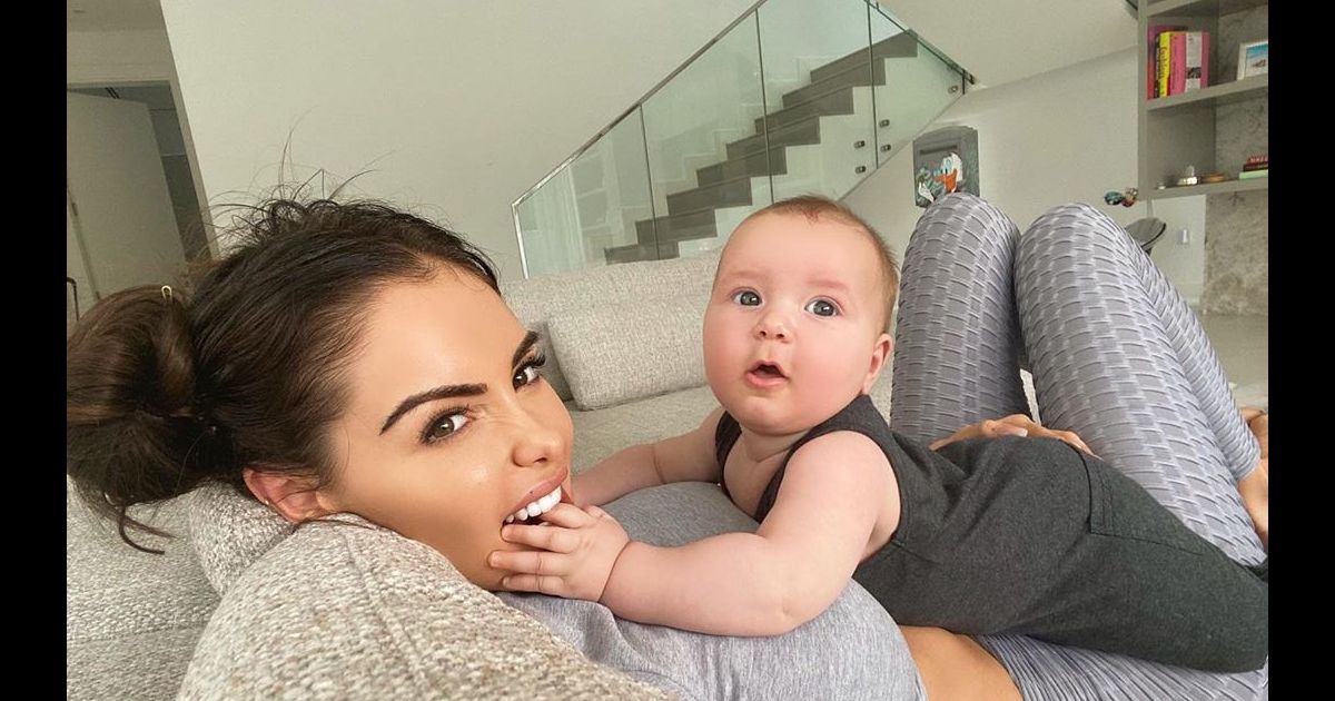 Nabilla Benattia et Milann, le 11 octobre 2020 Purepeople