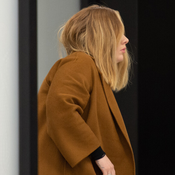 Exclusif - La chanteuse Adele arrive à l'aéroport JFK de New York City, New York, Etats-Unis, le 2 avril 2019.