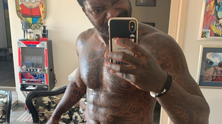 Djibril Cissé : Objectif moins 5 kilos, l'ex-footballeur dévoile sa carrure