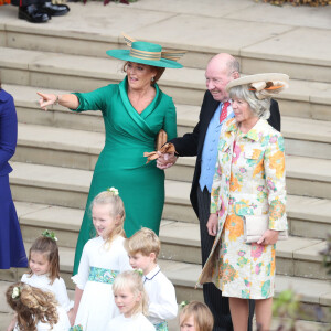 Sarah Ferguson, duchesse d'York, la princesse Beatrice d'York, Nicola et George Brooksbank - Sorties après la cérémonie de mariage de la princesse Eugenie d'York et Jack Brooksbank en la chapelle Saint-George au château de Windsor, Royaume Uni, le 12 octobre 2018.