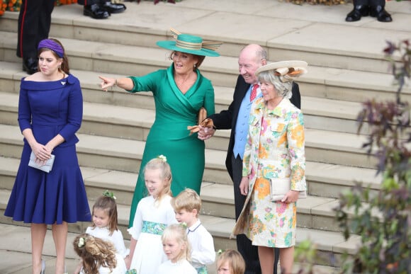 Sarah Ferguson, duchesse d'York, la princesse Beatrice d'York, Nicola et George Brooksbank - Sorties après la cérémonie de mariage de la princesse Eugenie d'York et Jack Brooksbank en la chapelle Saint-George au château de Windsor, Royaume Uni, le 12 octobre 2018.