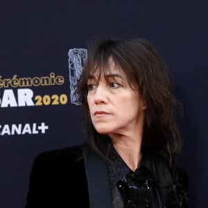 Charlotte Gainsbourg - Tournage de la série " Dix Pour Cent " lors de la 45ème cérémonie des César à la salle Pleyel à Paris, le 28 février 2020. © Dominique Jacovides/Olivier Borde/Bestimage