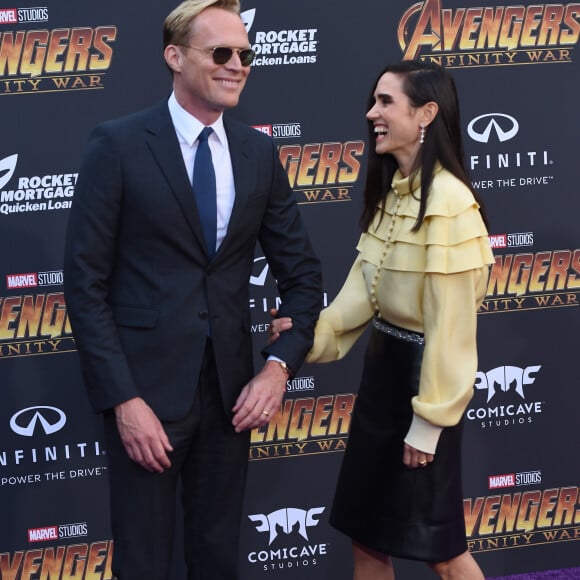 Paul Bettany et sa femme Jennifer Connelly à la première de 'Avengers: Infinity War' au théâtre El Capitan à Hollywood, le 23 avril 2018 © Chris Delmas/Bestimage