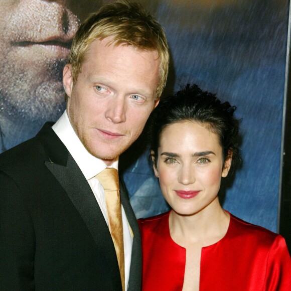 Jennifer Connelly et Paul Bettany à Beverly Hills en 2003.