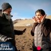 Raphael de Casabianca a partagé sur Instagram cette photo de lui et Nawell Madani en Mongolie, pour Rendez-vous en terre inconnue. France 2, diffusion le 26 mai 2020.