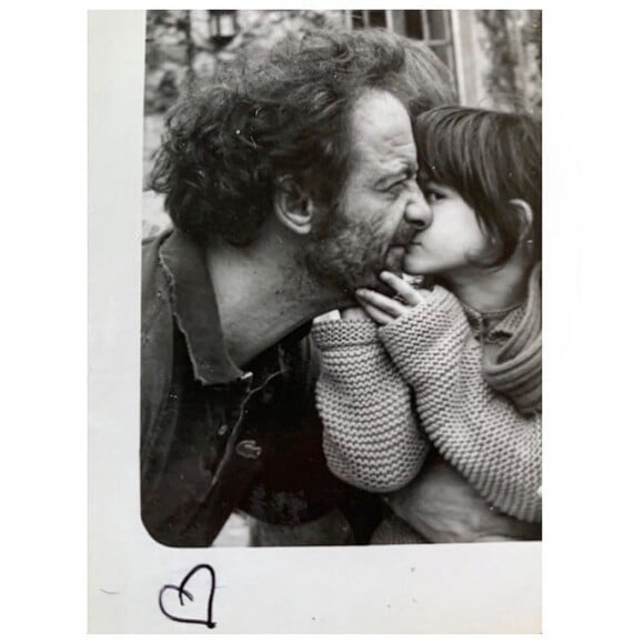 Suzanne Lindon avec son père, Vincent Lindon, sur Instagram le 13 avril 2020.