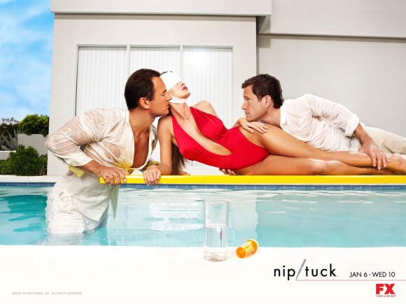 "Nip/Tuck", image promotionnelle avec Dylan Walsh et Julian McMahon.