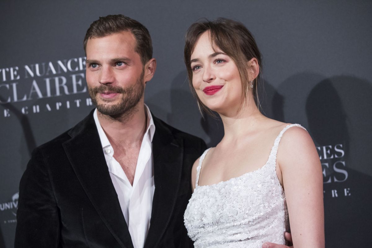 Dakota Johnson Prefere T Elle Jamie Dornan Ou Christian Grey Elle Repond Purepeople