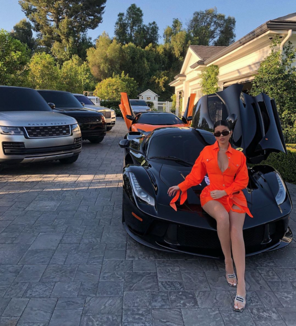 Kylie Jenner et ses voitures. Juillet 2019.