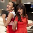 Naya Rivera et Lea Michele dans Glee.