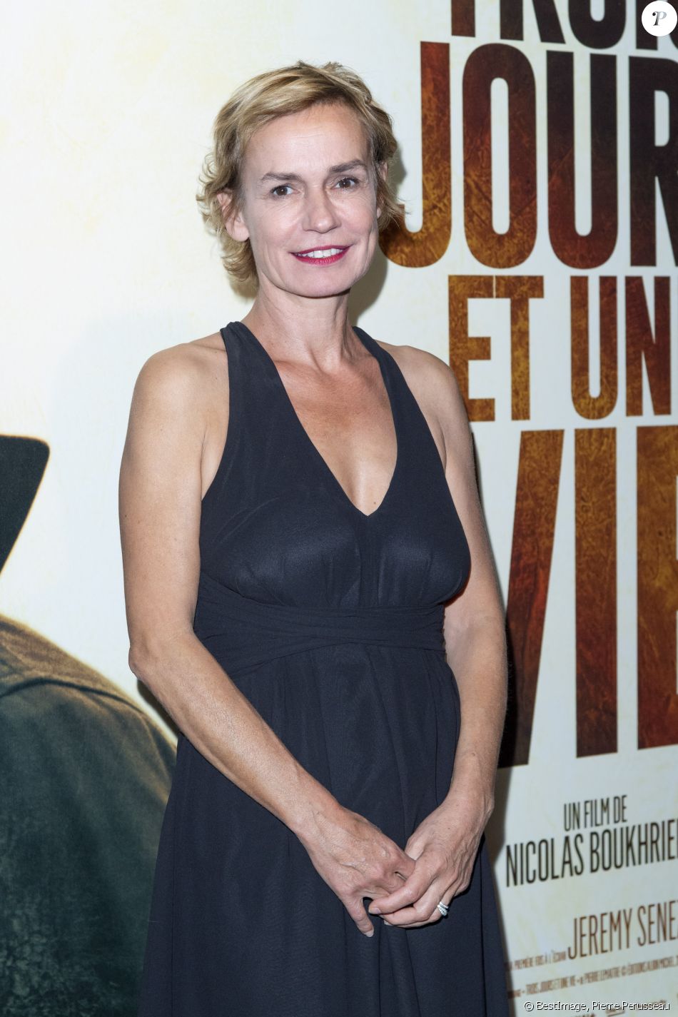 Trois Jours Et Une Vie Fin Du Film Sandrine Bonnaire à l'avant-première du film Trois Jours Et Une Vie au