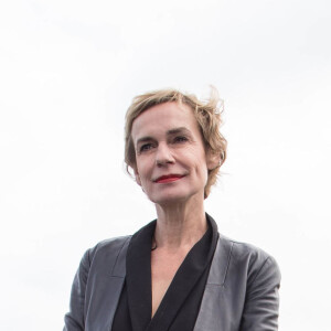 Sandrine Bonnaire, présidente du jury - Photocall du jury du 30ème Festival du Film de Dinard. Le 26 septembre 2019. © Jérémy Melloul / Bestimage