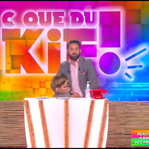 Lino, le fils de Cyril Hanouna, apparaît en direct dans "C que du kif", le 4 juin 2020, sur C8