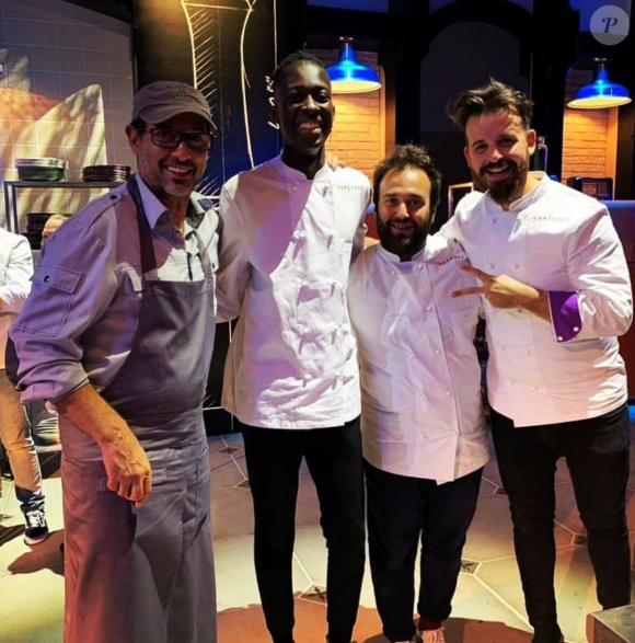 Adrien Cachot, candidat de "Top Chef 2020" pose avec son équipe et le chef Paul Pairet - Instagram, 20 février 2020