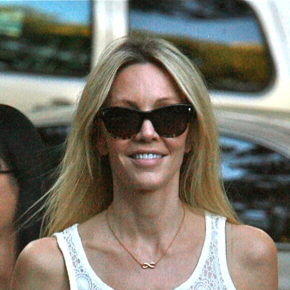 Exclusif - La pom-pom girl Ava Sambora supporte son equipe de football Americain devant ses parents divorces, Heather Locklear et Richie Sambora a Los Angeles le 12 septembre 2013