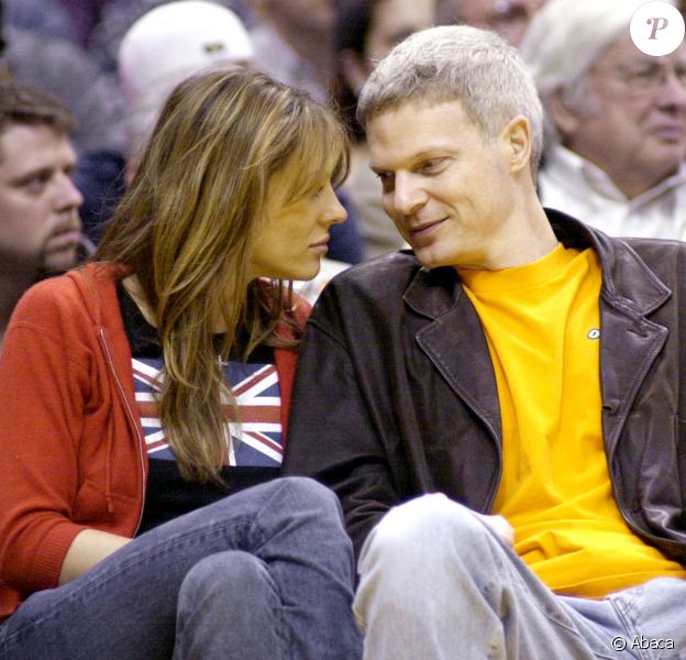 Elizabeth Hurley et son ex-mari Steve Bing à Los Angeles. Le 9 novembre 2001.
