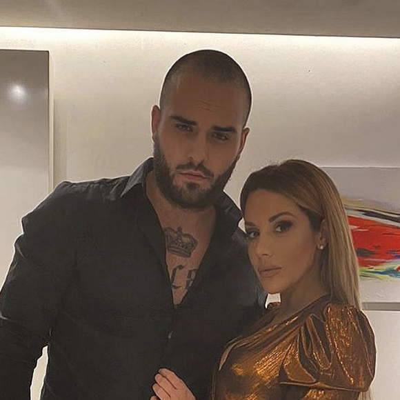 Laura Lempika et Nikola Lozina annoncent leurs fiançailles - 25 décembre 2019, Instagram