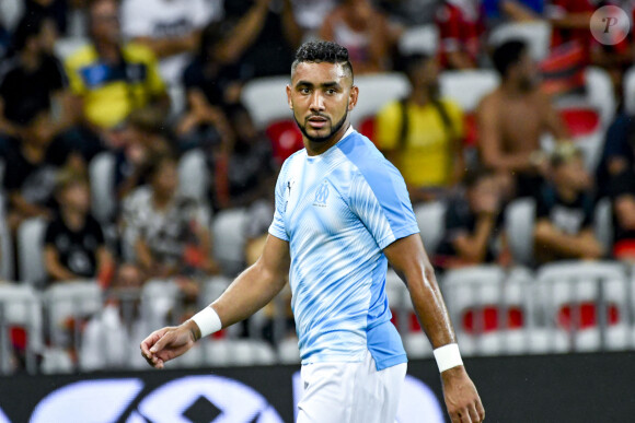 Dimitri Payet (Olympique de Marseille) lors du match de championnat de Ligue 1 Conforama opposant l'OGC Nice à l'Olympique de Marseille (OM) au stade Allianz Riviera à Nice, France, le 28 août 2019. L'OM a gagné 2-1. Une fois de plus comme lors des journées précédentes de Ligue 1, le match a été interrompu par l'arbitre à cause de chants et de banderoles homophobes. © Norbert Scanella/Panoramic/Bestimage