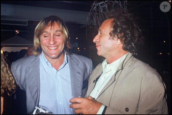 Archives - Gérard Depardieu et Pierre Richard à la première du film "Jean de Florette" à Paris. Le 27 août 1986.