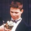 Gérald Thomassin lors de la cérémonie des César en 1991, recevant le prix du meilleur espoir masculin pour son rôle dans Le Petit Criminel de Jacques Doillon.
