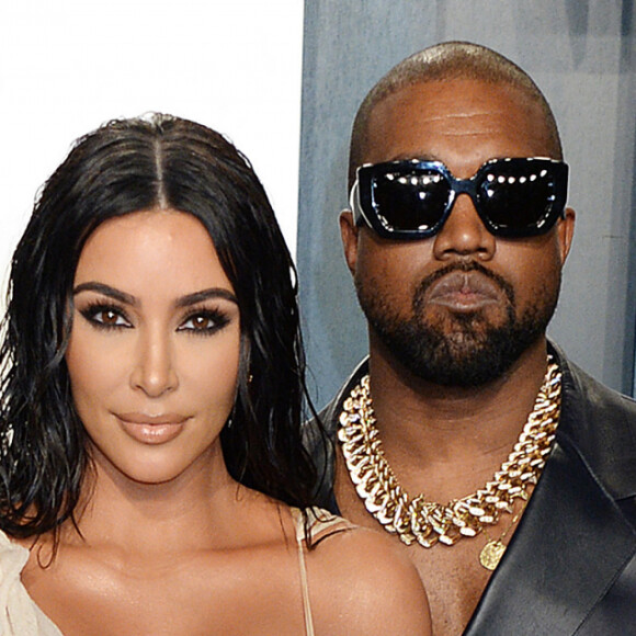 Info du 4 juillet 2020 - Kanye West annonce sa candidature à l'élection présidentielle américaine sur Twitter Kim Kardashian et son mari Kanye West - People à la soirée "Vanity Fair Oscar Party" après la 92ème cérémonie des Oscars 2020 au Wallis Annenberg Center for the Performing Arts à Los Angeles, le 9 février 2020.