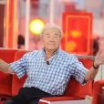 Exclusif - Pierre Perret - Enregistrement de l'émission "Vivement Dimanche" présentée par M.Drucker et diffusée le 12 juillet 2020 sur France 2. Le 1er juillet 2020 © Guillaume Gaffiot / Bestimage