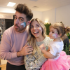 Christina Perri, son mari Paul Costabile et leur fille Carmella. Juin 2020.