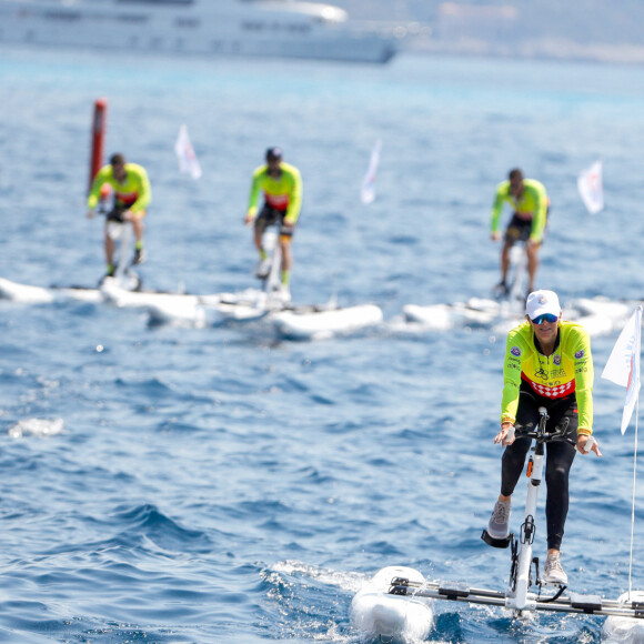 La princesse Charlène de Monaco lors du Water Bike Challenge, au profit de la Fondation princesse Charlene de Monaco au départ du Yacht Club de Monaco le 17 juin 2018. © Claudia Albuquerque/Bestimage