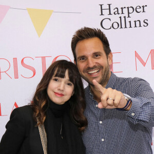 Christophe Michalak et sa femme Delphine McCarty - Sortie du Livre de Christophe Michalak la Patisserie en Famille à Paris le 9 octobre 2019. © Cédric Perrin/Bestimage