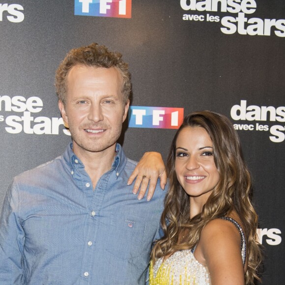 Sinclair et sa danseuse Denitsa Ikonomova lors du photocall de présentation du jury et des nouveaux couples de "Danse avec les Stars" au siège de TF1 à Boulogne-Billancourt, le 28 septembre 2017. © Pierre Pérusseau/Bestimage