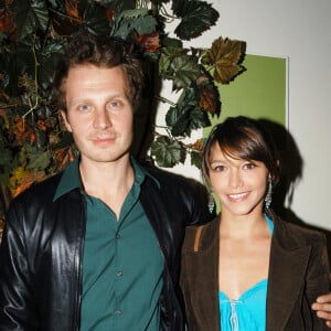 Sinclair et Emma de Caunes - La nuit du millésime Edouard Leclerc à l'Alcazar. Le 17 septembre 2003.