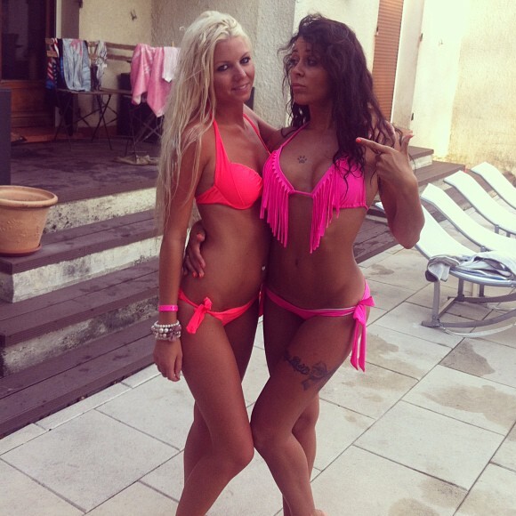 Jessica Thivenin des "Marseillais" avec Shanna Kress, juillet 2013, photo Instagram