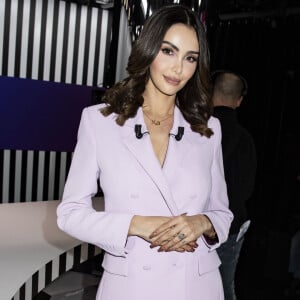 Exclusif - Nabilla Benattia-Vergara - Enregistrement de l'émission "Clique" présentée par M. Achour sur Canal Plus à Issy-les-Moulineaux le 31 janvier 2020. © Jack Tribeca/Bestimage