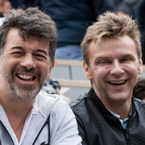 Jeanfi Janssens et Stephane Plaza - Célébrités dans les tribunes des internationaux de France de tennis de Roland Garros à Paris, France, le 7 juin 2019. © Cyril Moreau/Bestimage