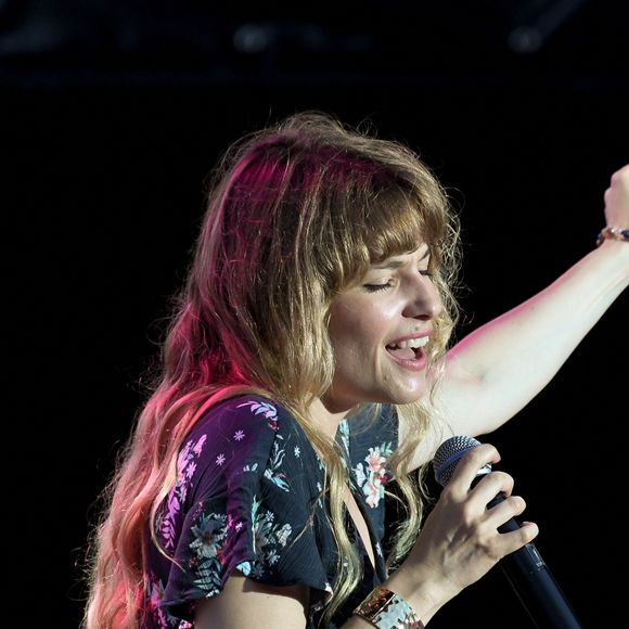 Cécilia Cara - Concert caritatif pour les enfants malades organisé par l'association "Enfant, star et match" dans la pinède à Juan les Pins le 11 juillet 2019. © Lionel Urman/Bestimage
