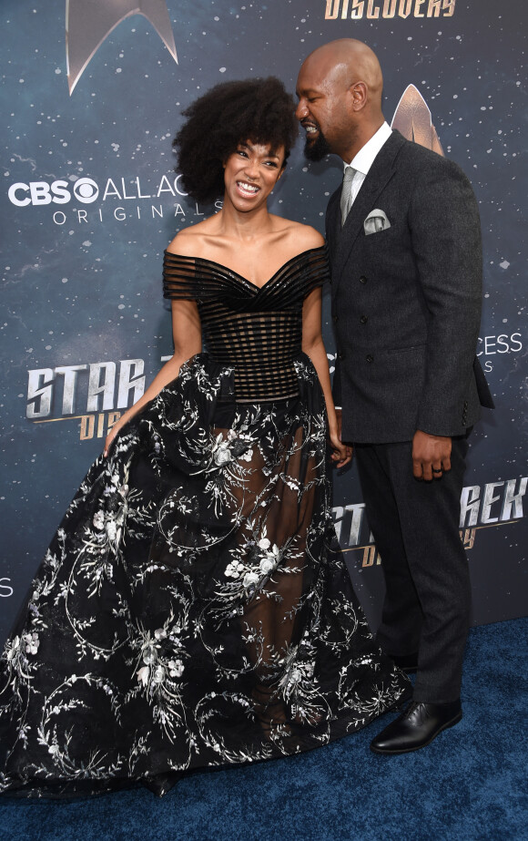 Sonequa Martin-Green et son mari Kenric Green à la première de la série 'Star Trek Discovery' au théâtre Arclight à New York, le 19 septembre 2017