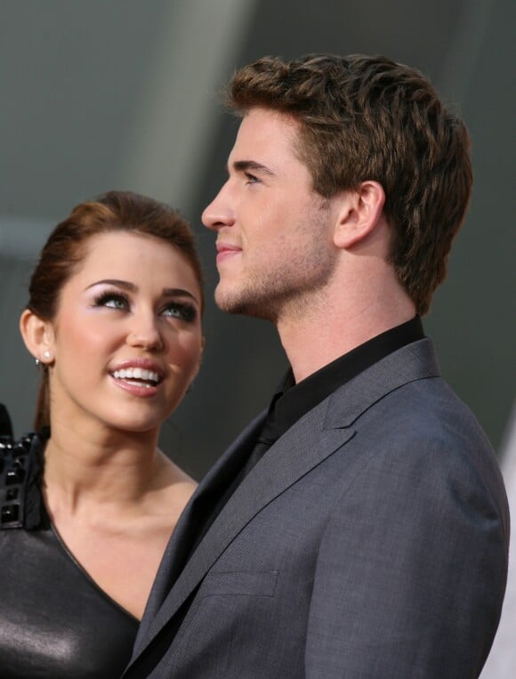 Miley Cyrus et Liam Hemsworth, le 25 mars 2010. Hollywood.